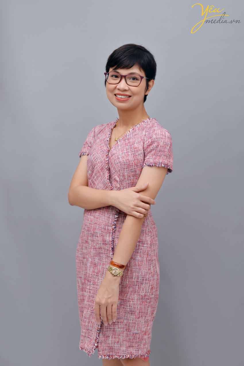 Để thu hút các doanh nhân, các studio chuyên chụp ảnh doanh nhân đưa ra khá nhiều các chương trình ưu đãi hấp dẫn. Song đó chỉ là những thông tin quảng cáo, còn trên thực tế chất lượng ảnh chụp, dịch vụ và mức giá cụ thể như thế nào các doanh nhân hoàn toàn không biết.