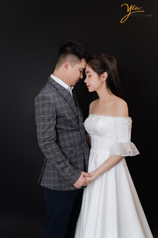 Bộ ảnh couple lưu lại kỉ niệm của đôi bạn trẻ đang yêu nhau