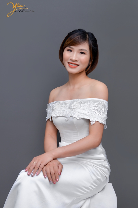 Bộ ảnh chụp trong studio của chị Lưu Ly