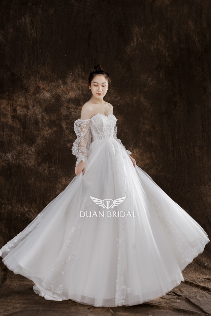 Top 30 mẫu váy cưới cho cô dâu mập đẹp nhất hiện nay  CAMILE BRIDAL