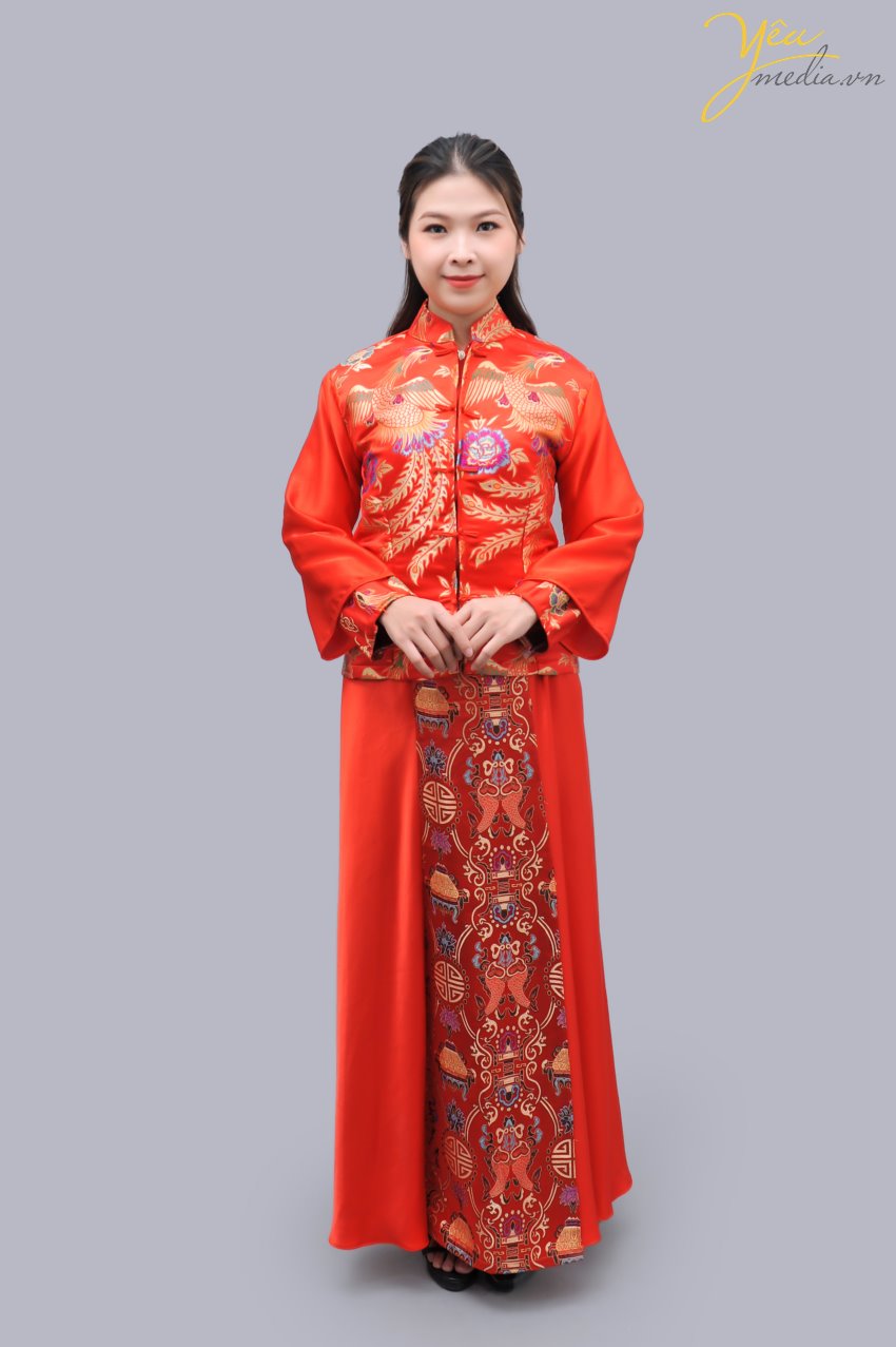 Trong nửa năm đổ lại đây, trào lưu thực hiện các bộ ảnh theo phong cách phối đồ cổ trang Trung Quốc thời xưa trở nên vô cùng thịnh hành.  Nhất là khi những bộ phim truyền hình cổ trang như Diên Hi Công Lược, Hậu cung Chân Hoàn truyện, … liên tục tạo nên cơn sốt trên các trang mạng.