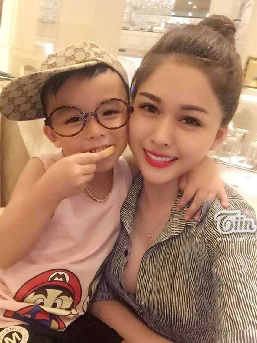 ngày 20/10 của mẹ đơn thân