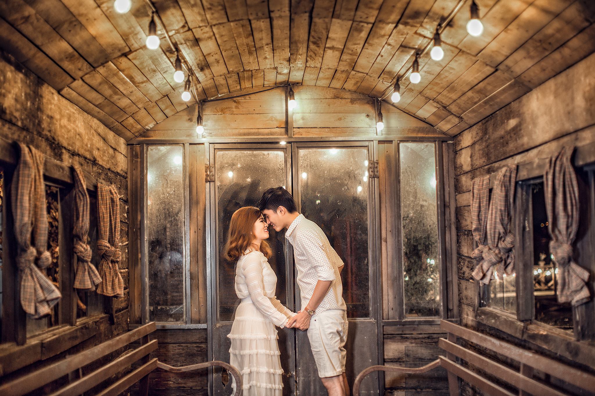 chụp ảnh cưới tại phim trường L'amour ở Hồ Chí Minh