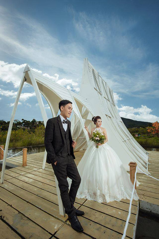 chụp ảnh cưới tại phim trường Love Story ở Đà Lạt