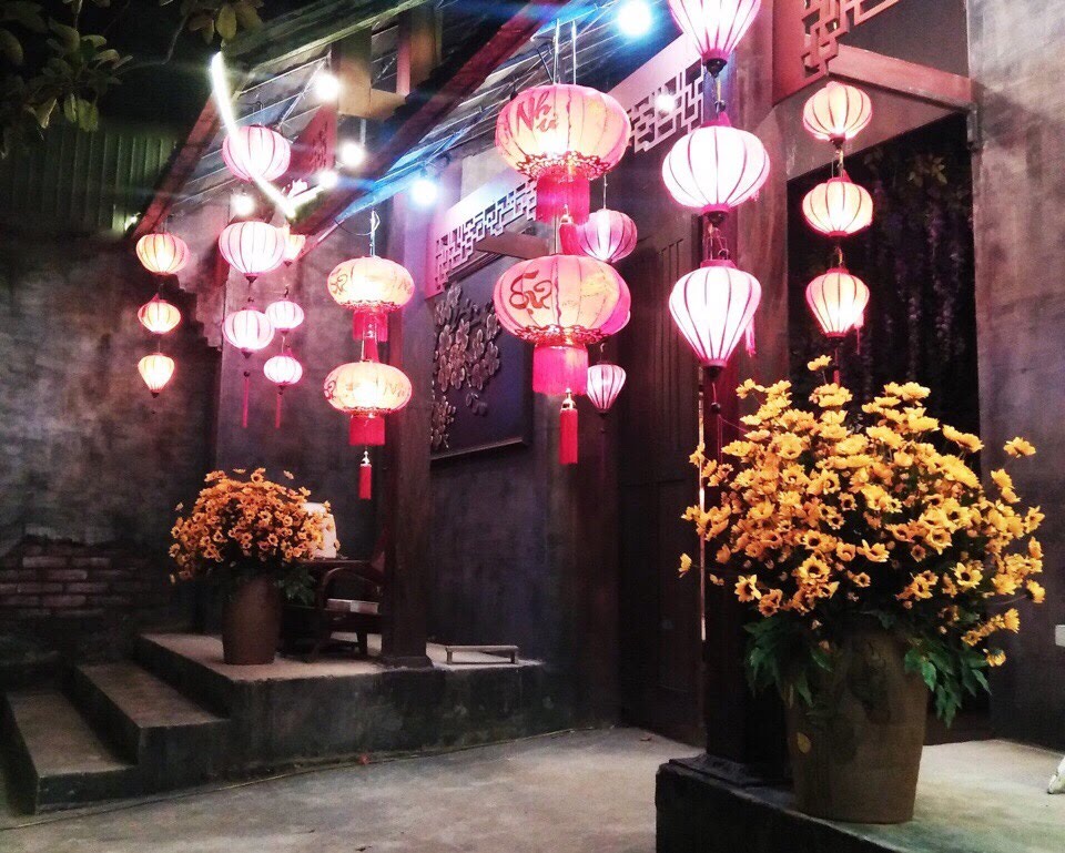 chụp ảnh cưới tại phim trường Rose Garden Bắc Giang