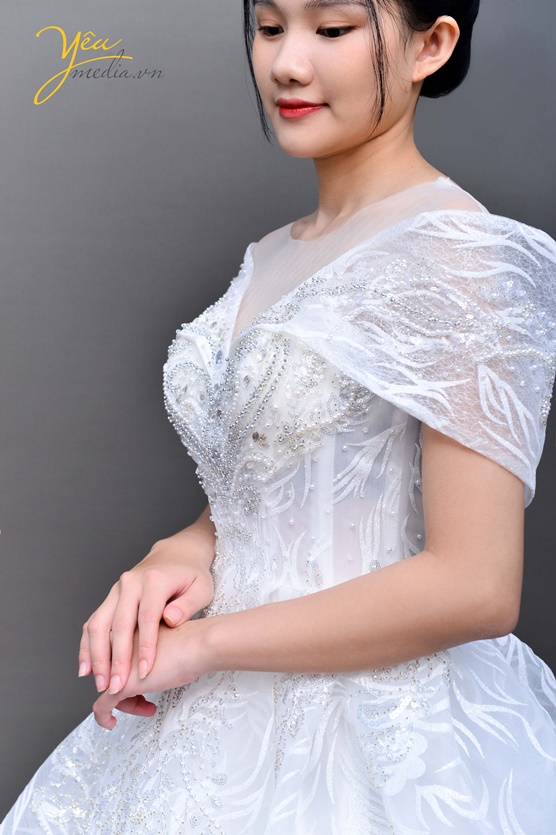 Váy cưới Tepy