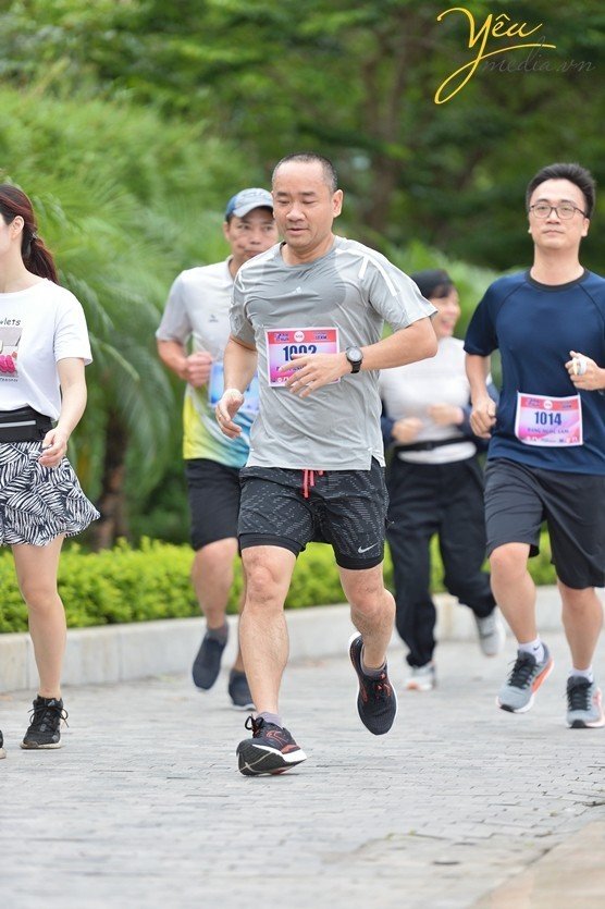 Những khoảnh khắc của hội thi chạy marathon tại hội thể thao cụm số 5 Hà Nội