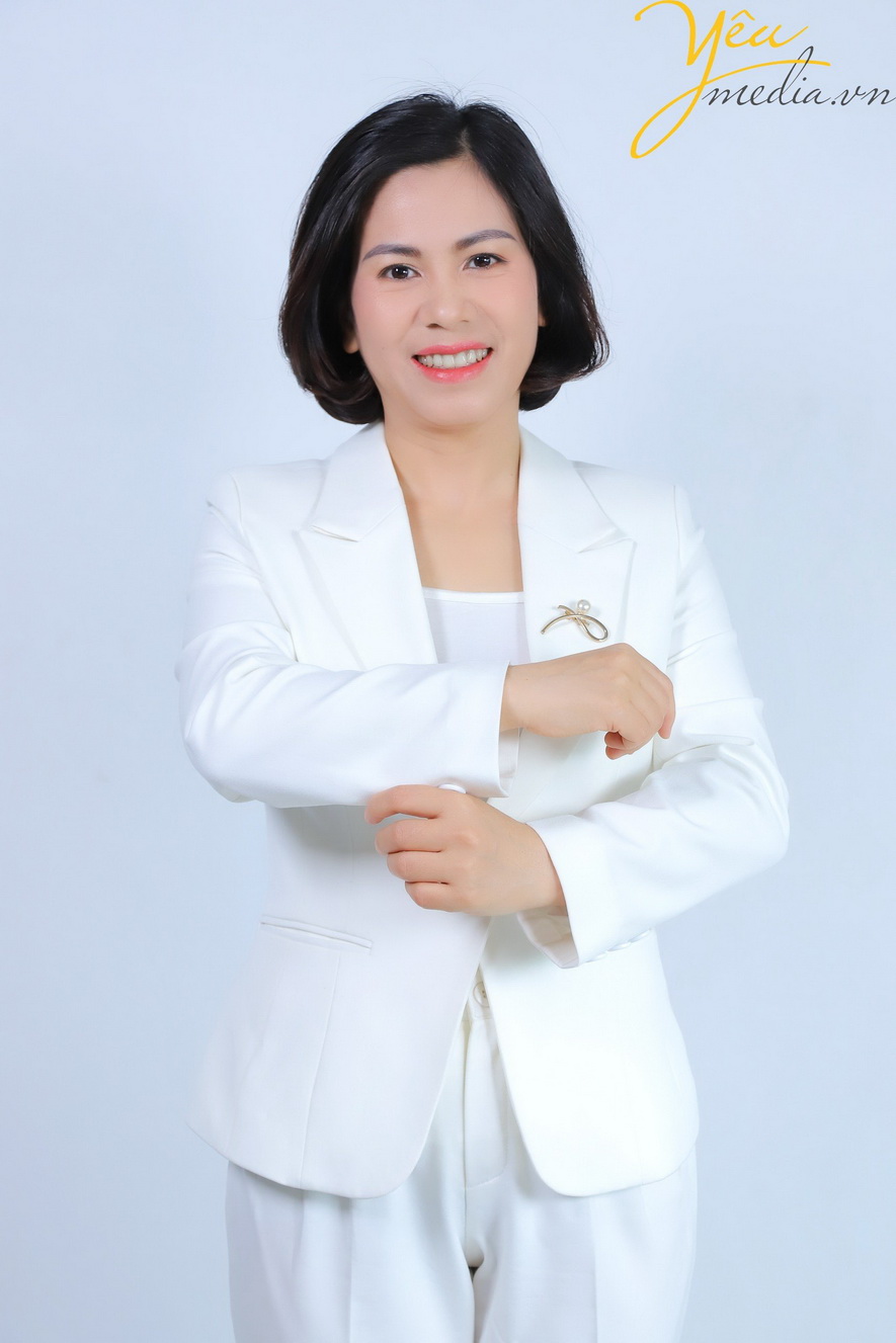 Cùng ngắm nhìn bộ ảnh profile siêu đẹp tại studio Yêu media