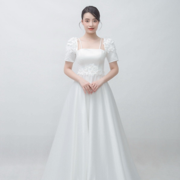 Váy cưới Hensa
