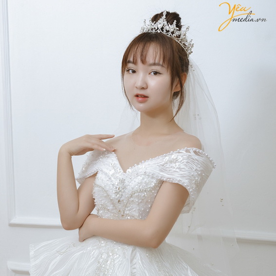 Váy cưới Lizi