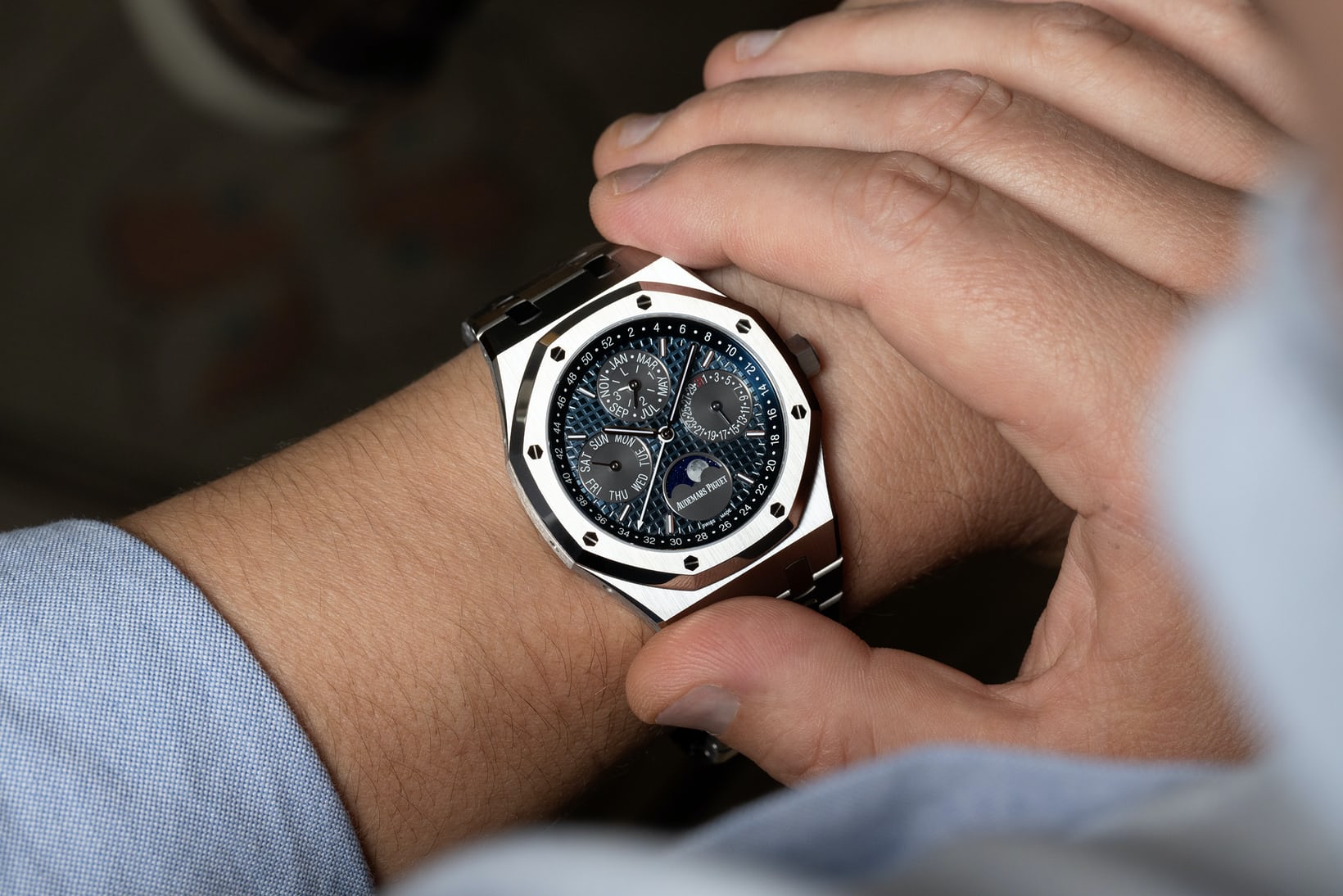 Đồng hồ Audemars Piguet Royal Oak Lịch vạn niên - Cuộc chơi mang tính khu vực