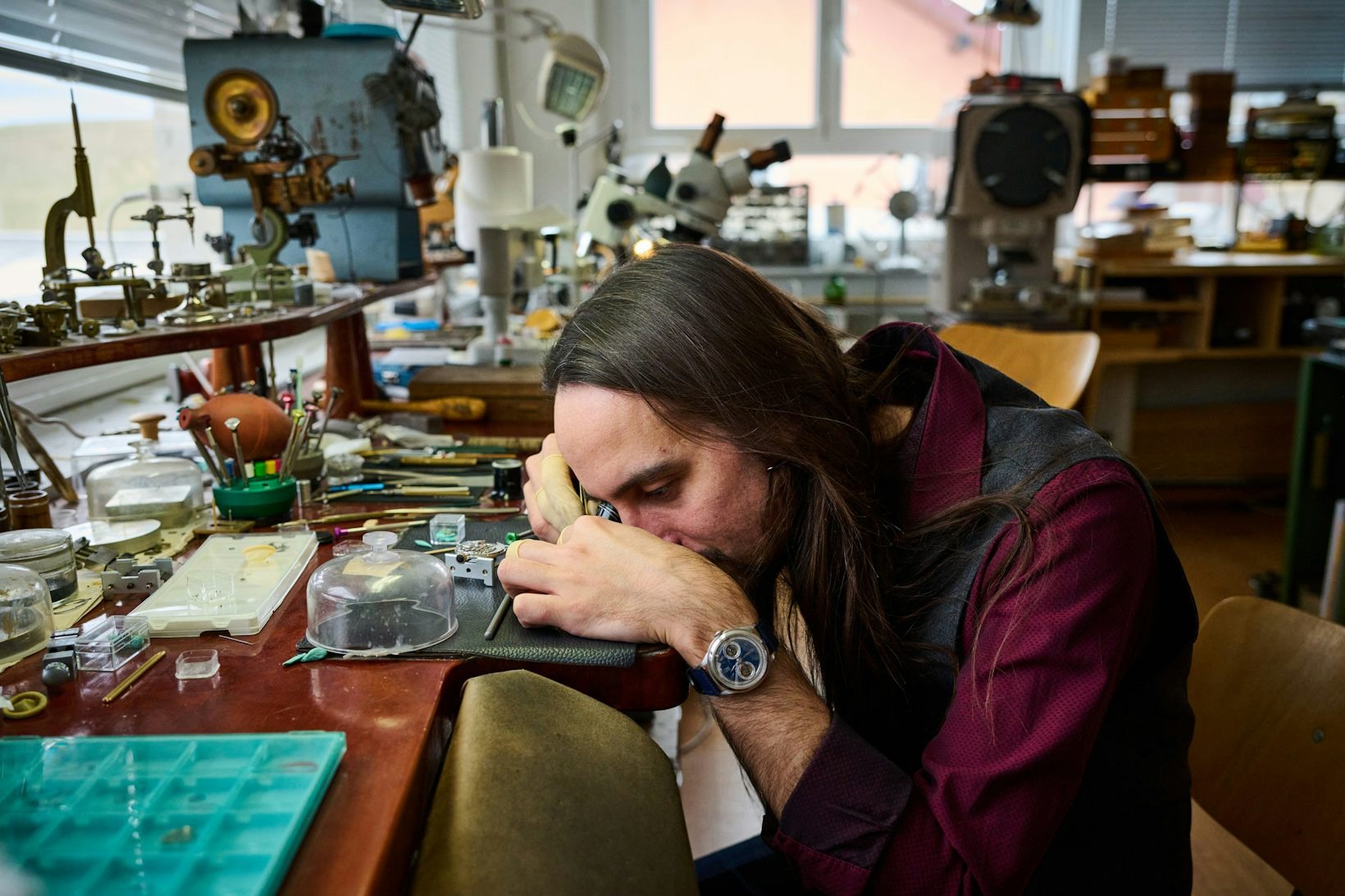 Theo nghệ nhân Julien Tixier: Độc lập không phải cô lập Theo nghệ nhân Julien Tixier: Độc lập không phải cô lập