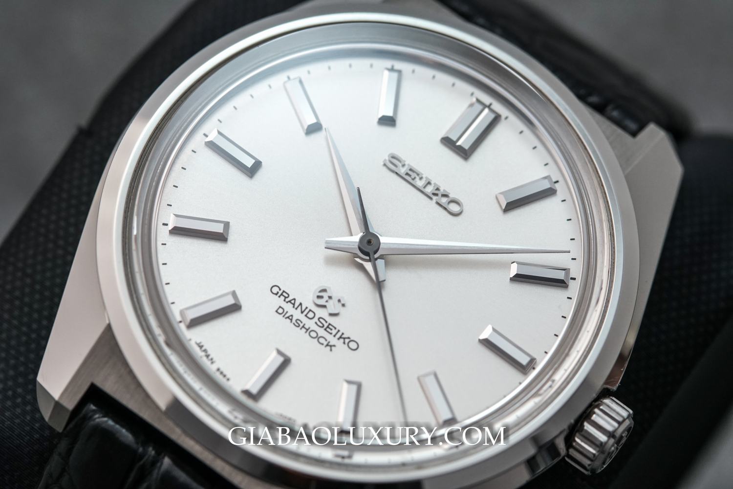 Review đồng hồ Grand Seiko phiên bản kỷ niệm 100 năm sản xuất đồng hồ của