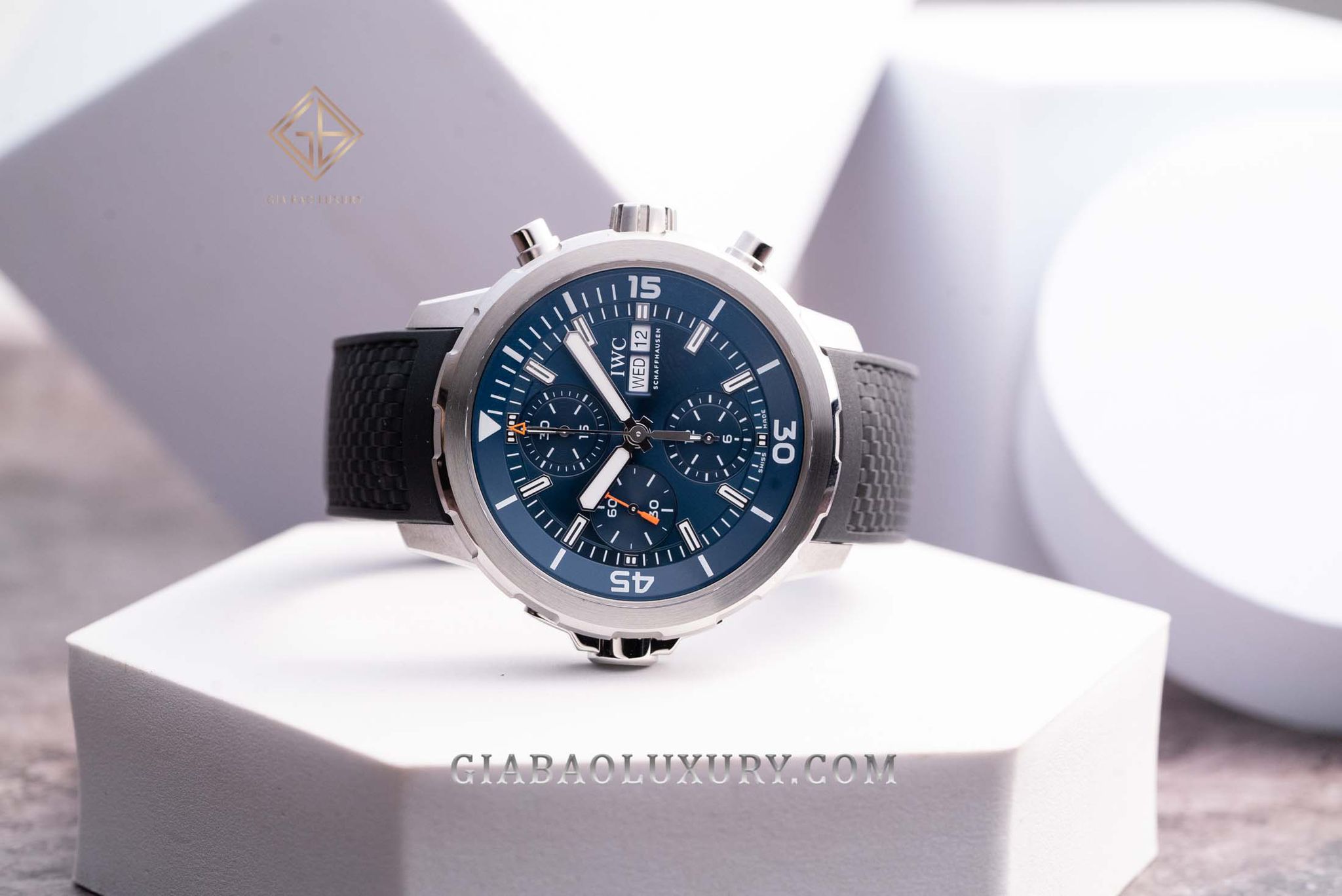 Review đồng hồ IWC Aquatimer Chronograph IW376805