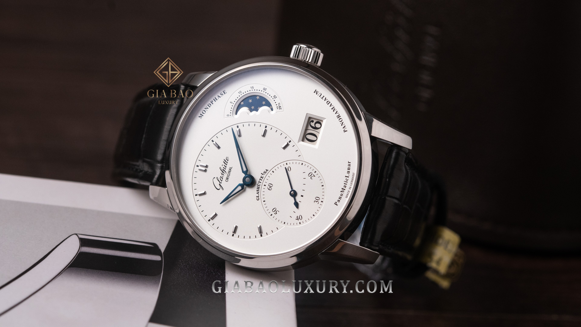 Review đồng hồ Glashütte Original PanoMaticLunar 1-90-02-42-32-05