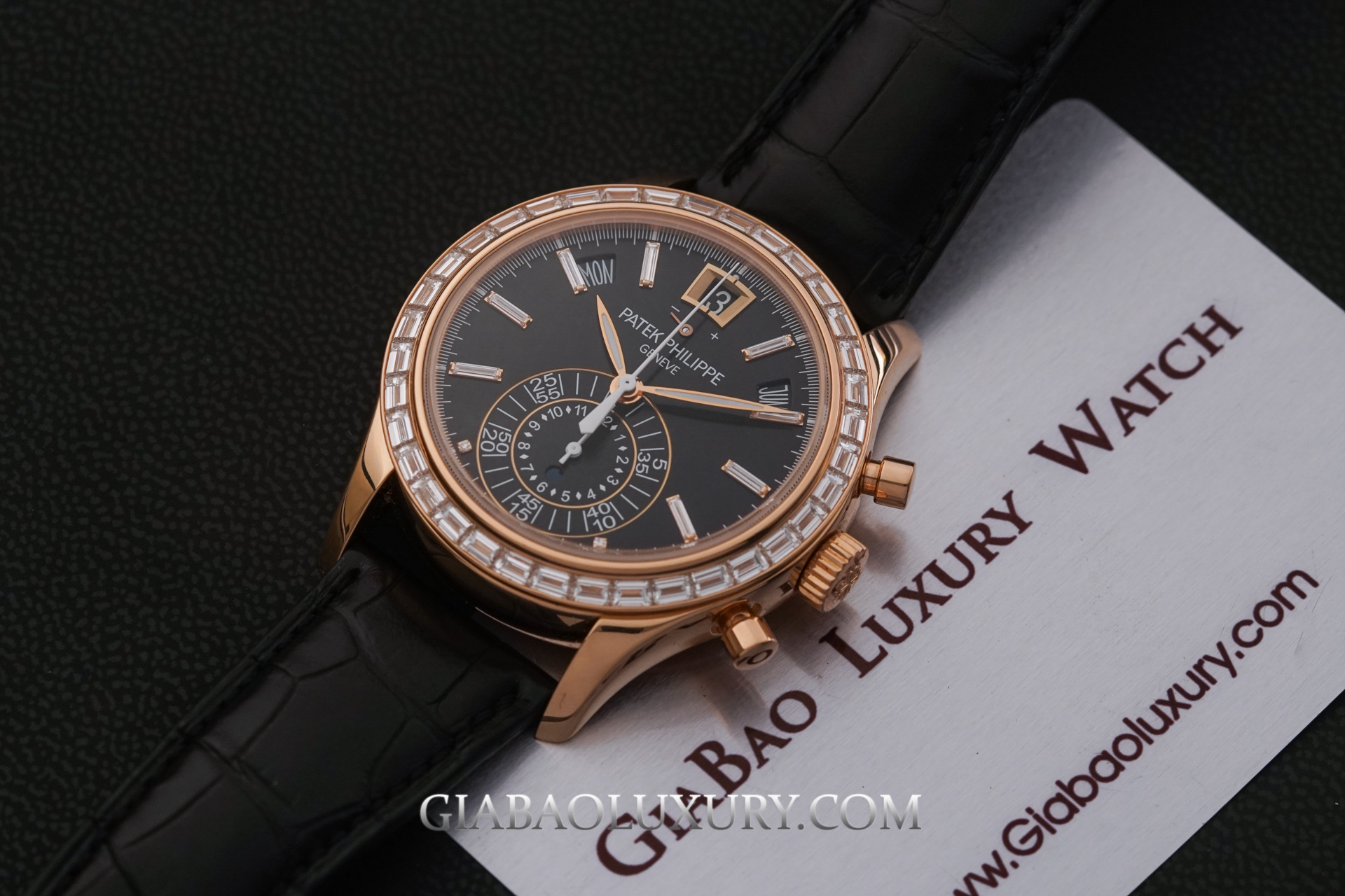 Review đồng hồ Patek Philippe Complications 5961R