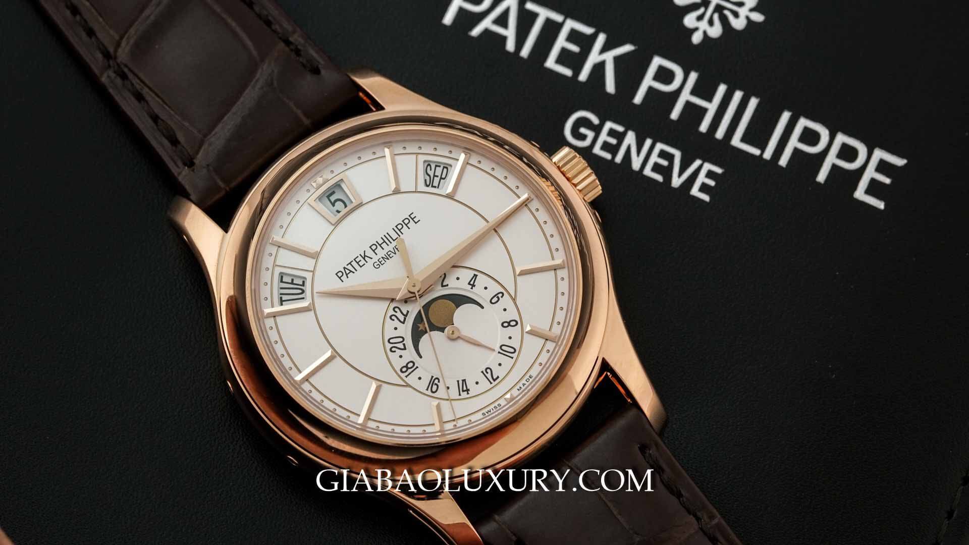 Tiếp tục hoàn tất đơn hàng, giao tận tay chiếc Patek Philippe Annual Calendar 5205R-001 vào tên chính chủ đến anh H ở Hải Phòng