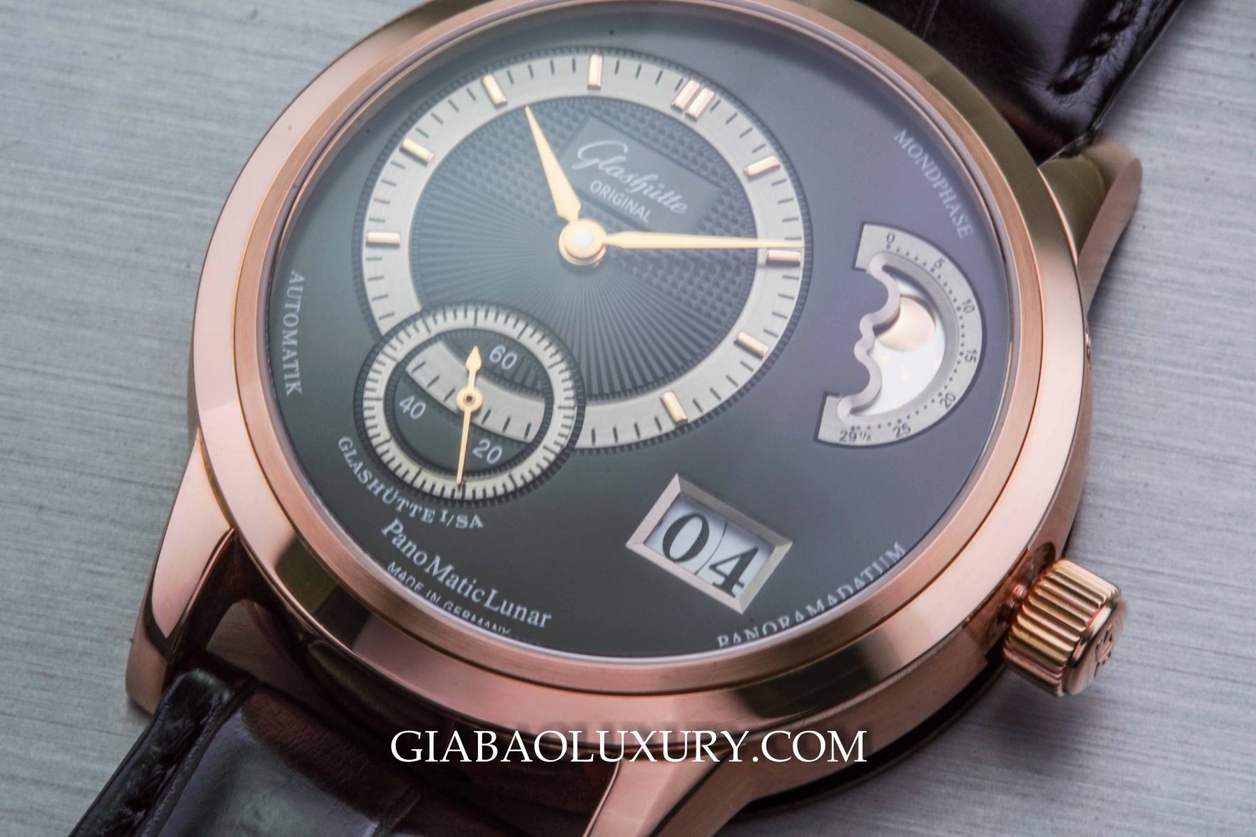 Review đồng hồ Glashutte Original PanoMatic Lunar Moonphase