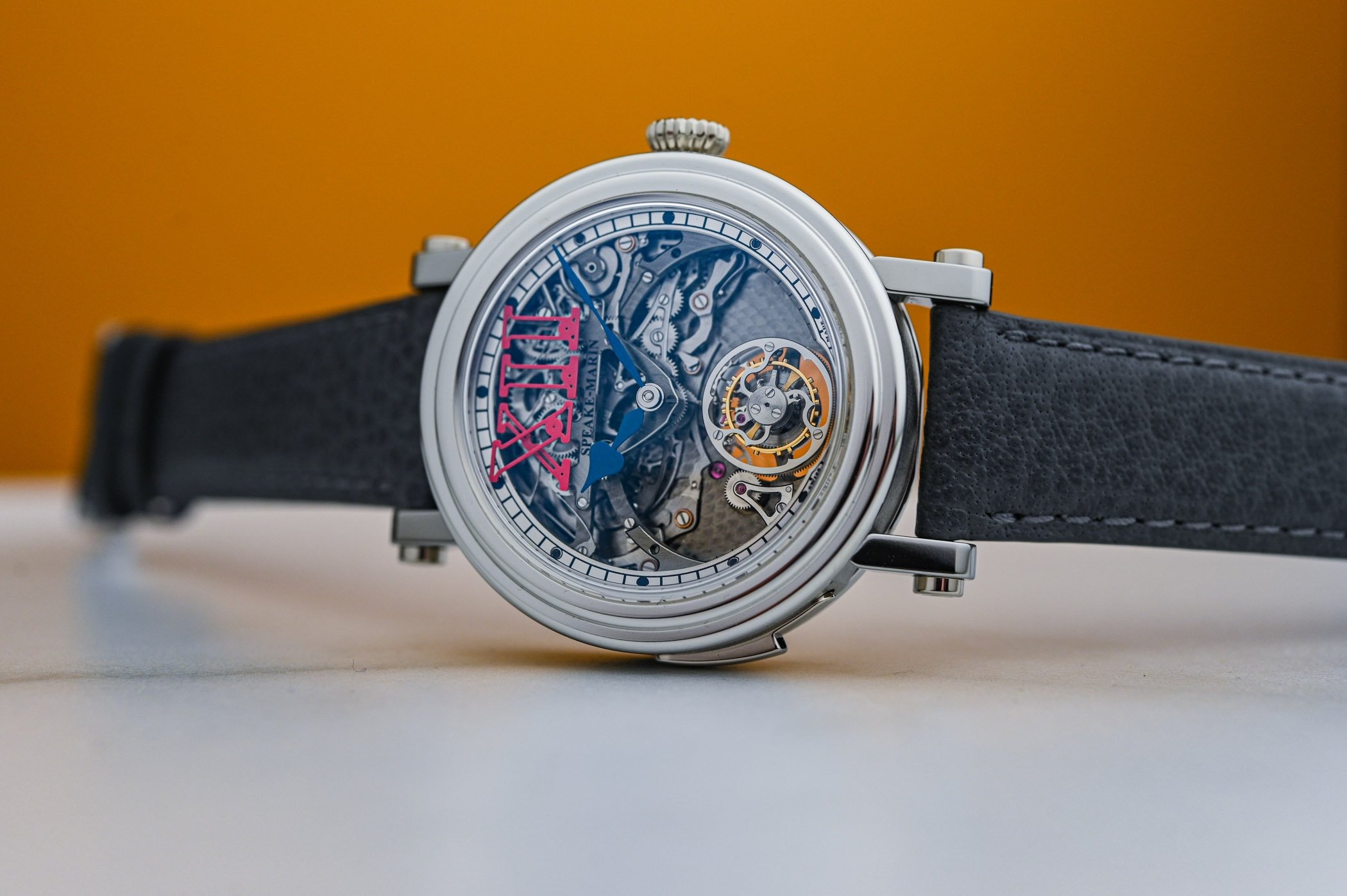 Hình ảnh thực tế của đồng hồ Speake Marin Minute Repeater Carillon