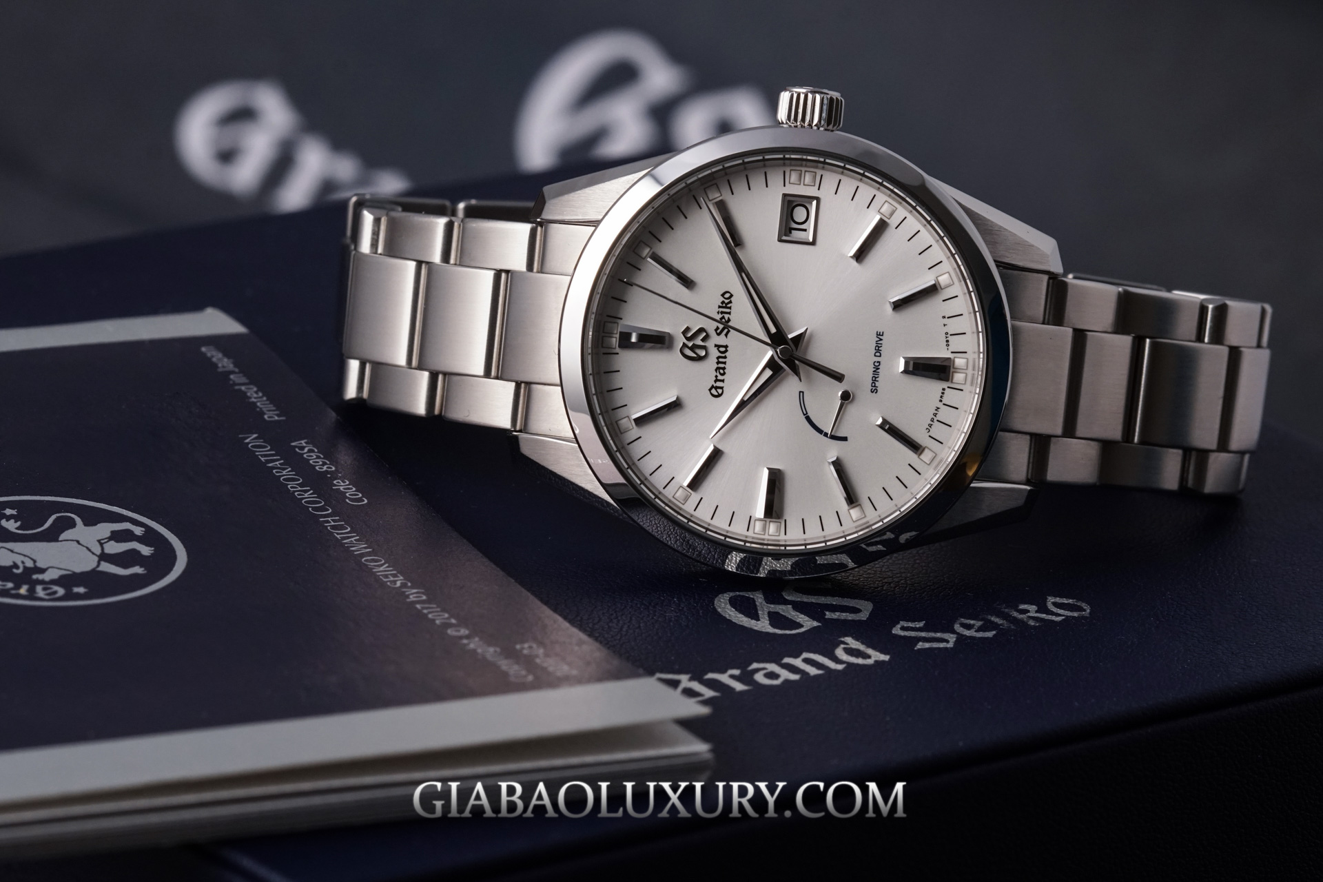 Những điều thú vị về Grand Seiko và so sánh độ hoàn thiện của Grand Seiko  Spring Drive với Rolex Datejust 41