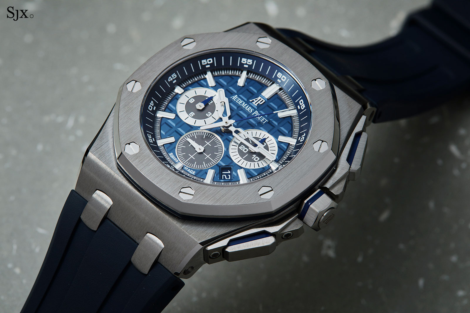 Đồng Hồ Audemars Piguet Royal Oak Offshore 26480TI.OO.A027CA.01