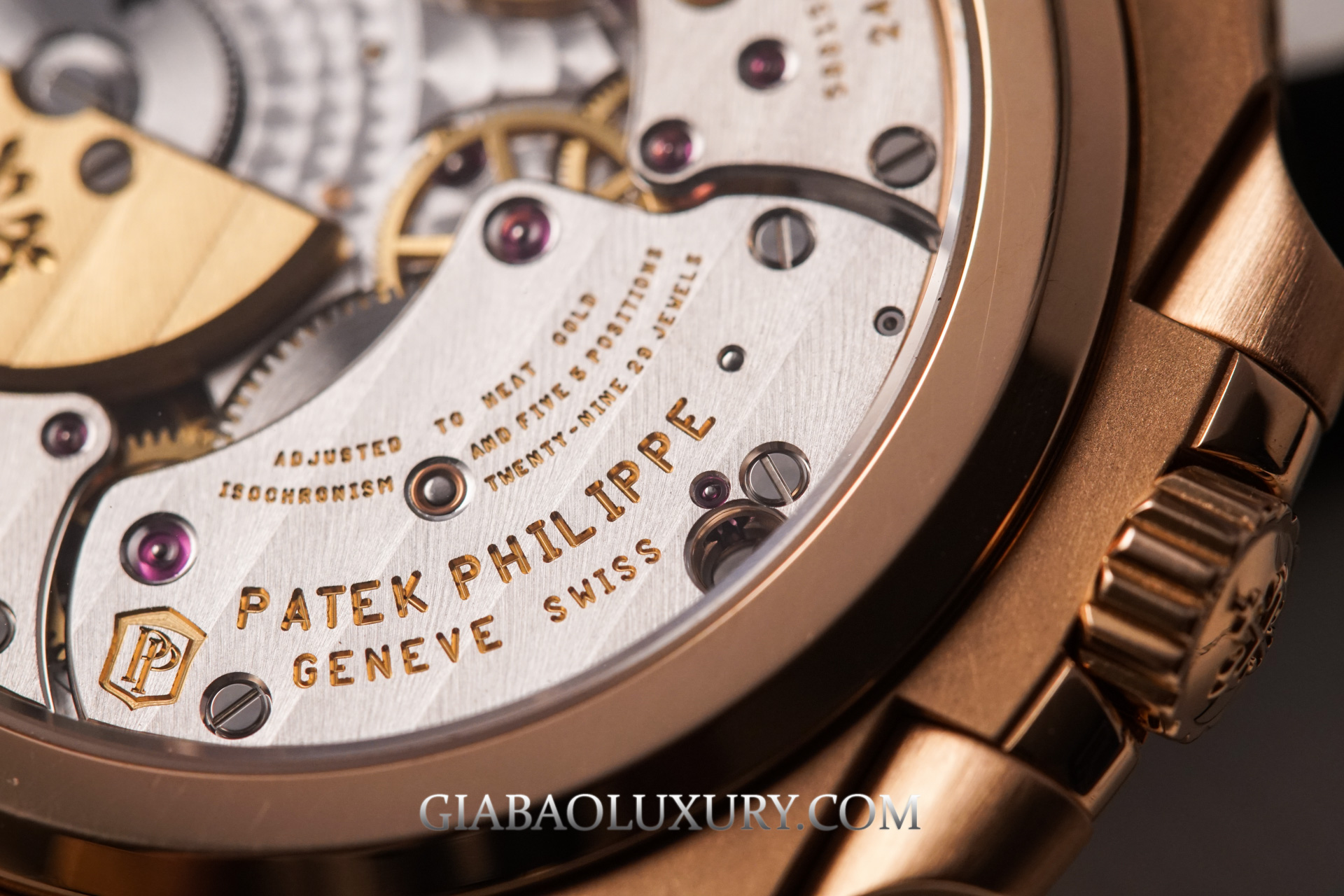 Review đồng hồ Patek Philippe Nautilus 5712R