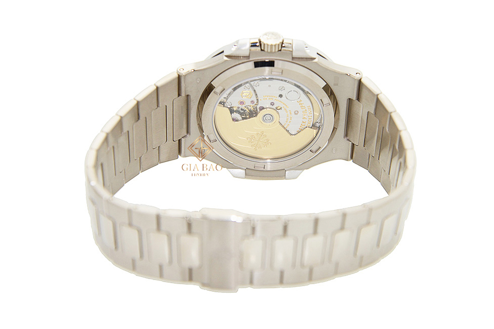 Nautilus 5713 deals