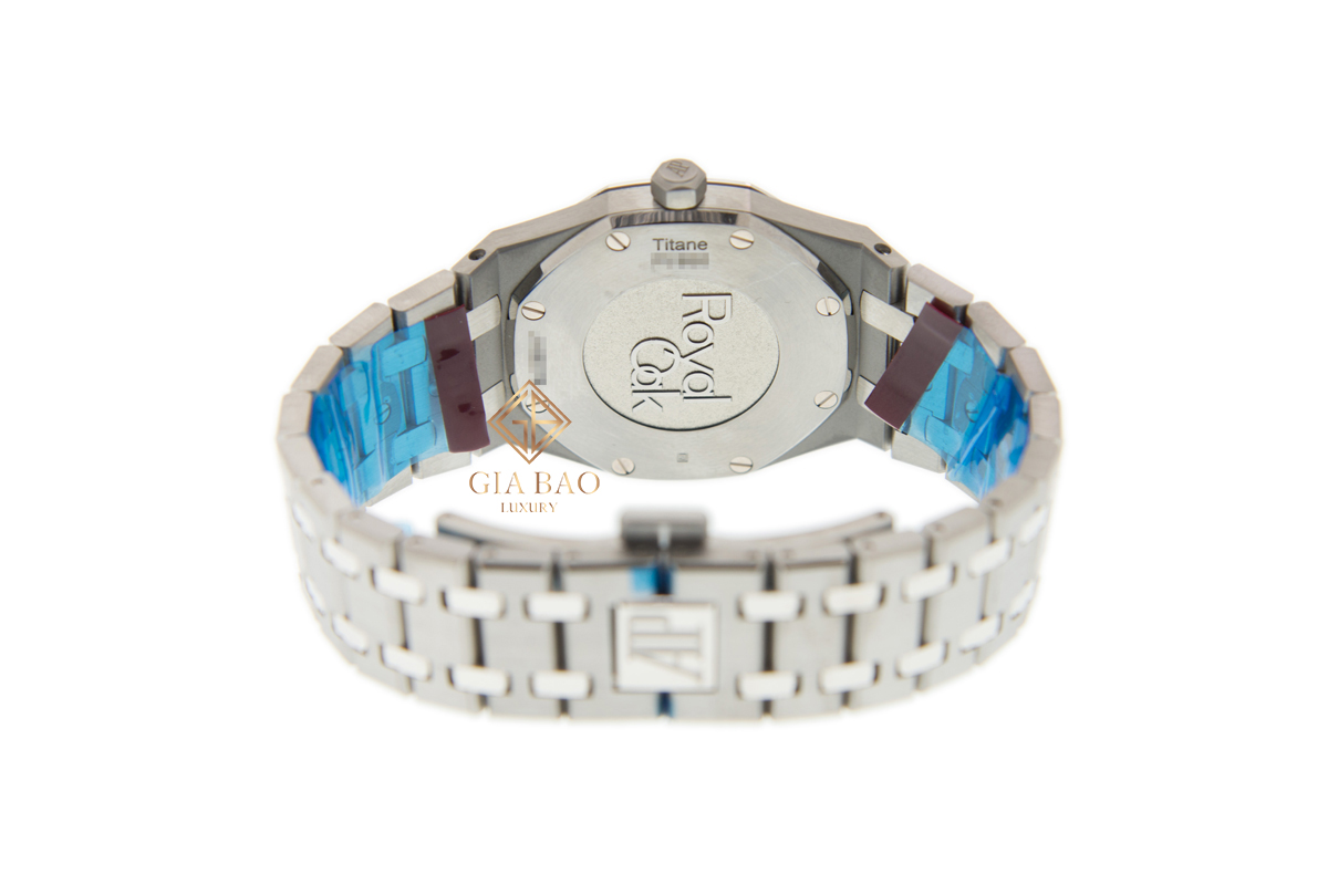 Đồng hồ Audemars Piguet Royal Oak Quartz 67651IP.ZZ.1261IP.01