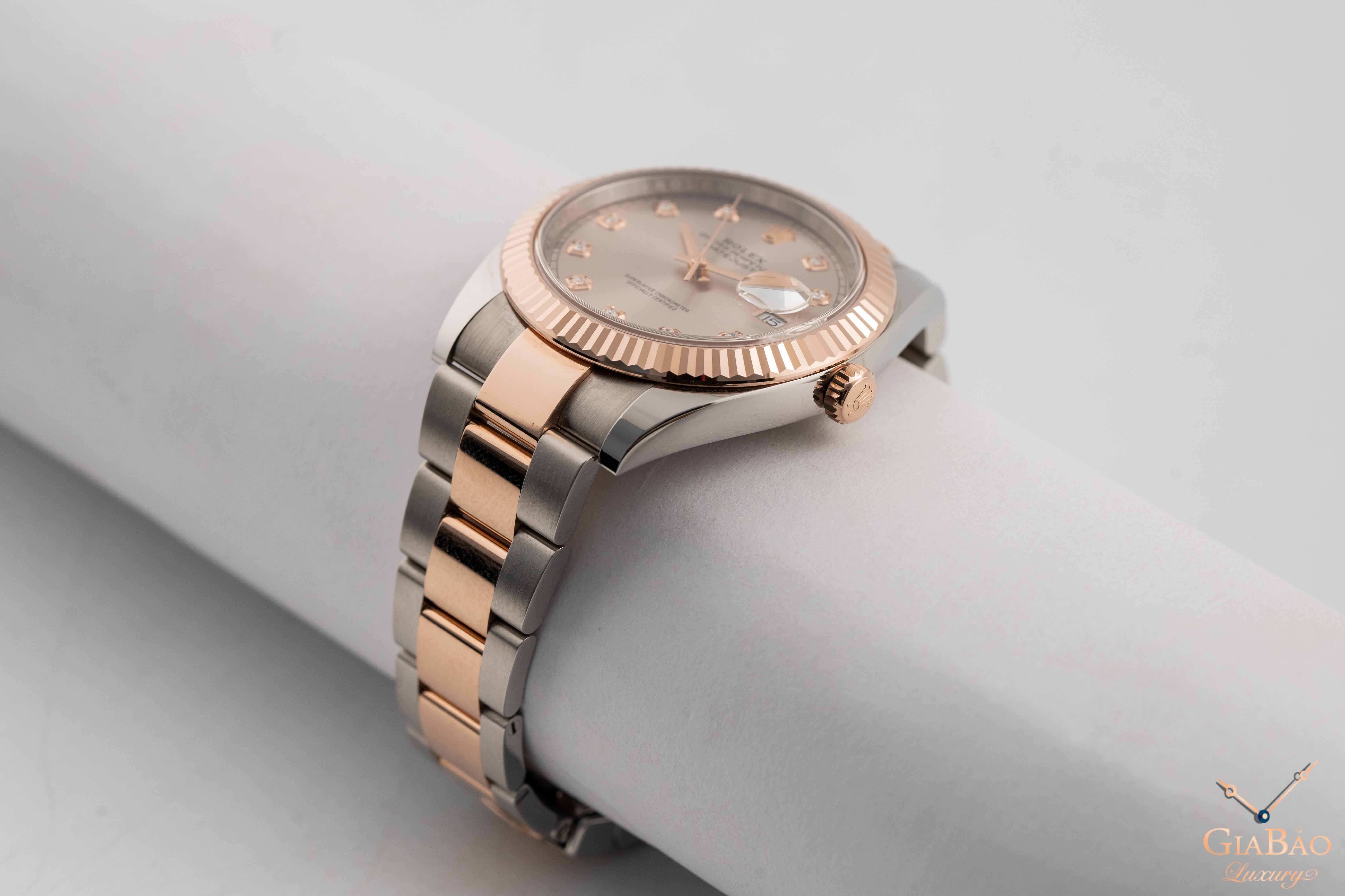 Đồng Hồ Rolex Datejust 41 126331 Mặt Số Sundust Nạm Kim Cương Dây Đeo Oyster