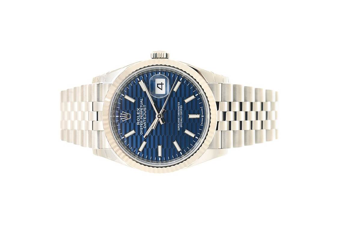 Đồng Hồ Rolex Datejust 36 126234 Mặt Số Xanh Vân Gấp Nếp Cọc Số Dạ Quang