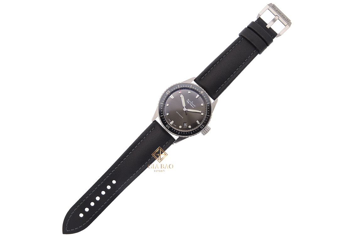 Đồng Hồ Blancpain Fifty Fathoms 5000-1110-B52A