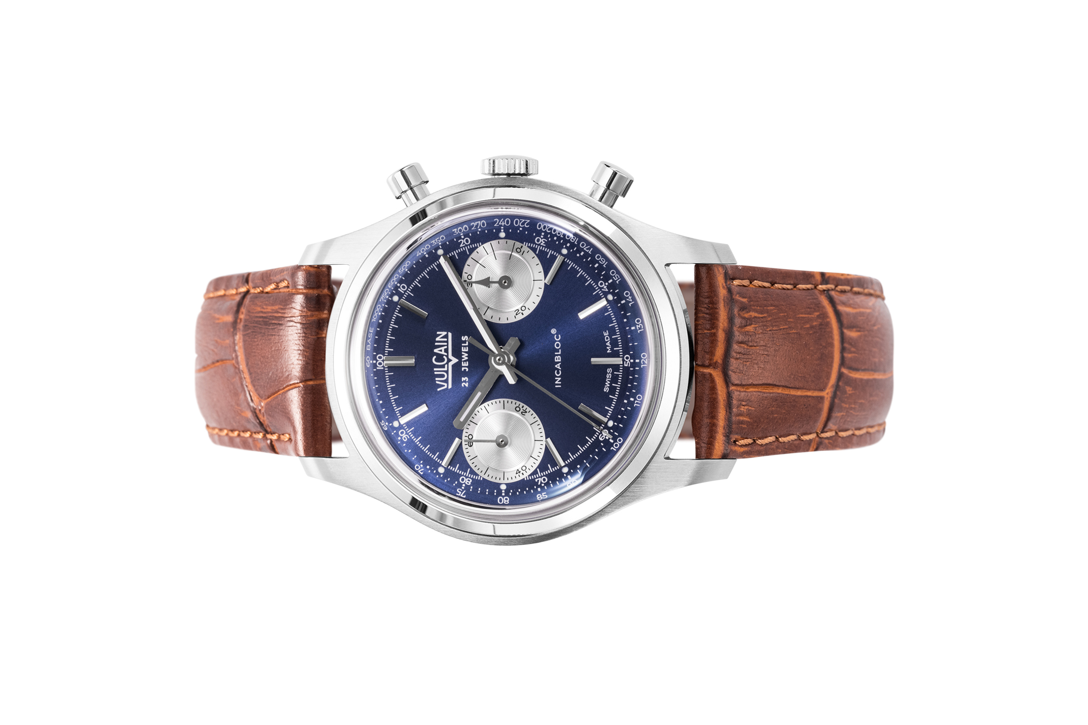 Đồng hồ đeo tay thương hiệu Vulcain, dòng sản phẩm Chronograph 70's, Ref no: 640109A30, mặt số xanh blue, size 38mm, máy lên cót tay, vỏ đồng hồ thép không gỉ 316L, dây da bê, hàng mới 100%