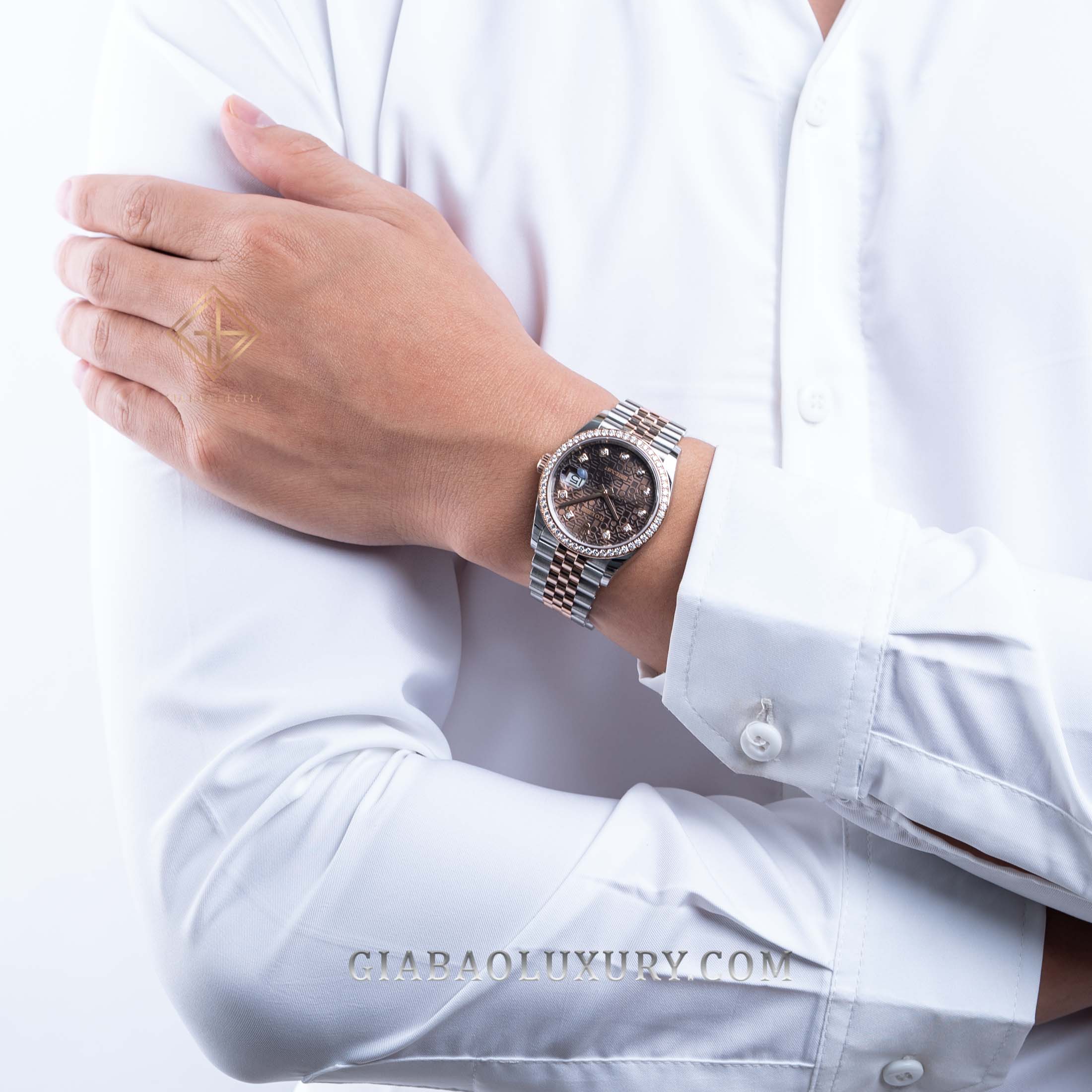 Đồng Hồ Rolex Datejust 36 126281RBR Mặt Số Vi Tính Chocolate (Used)