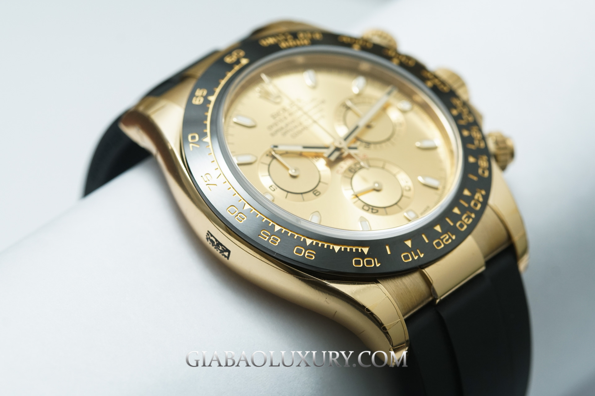 Đồng Hồ Rolex Cosmograph Daytona 116518LN Mặt Số Vàng Champange