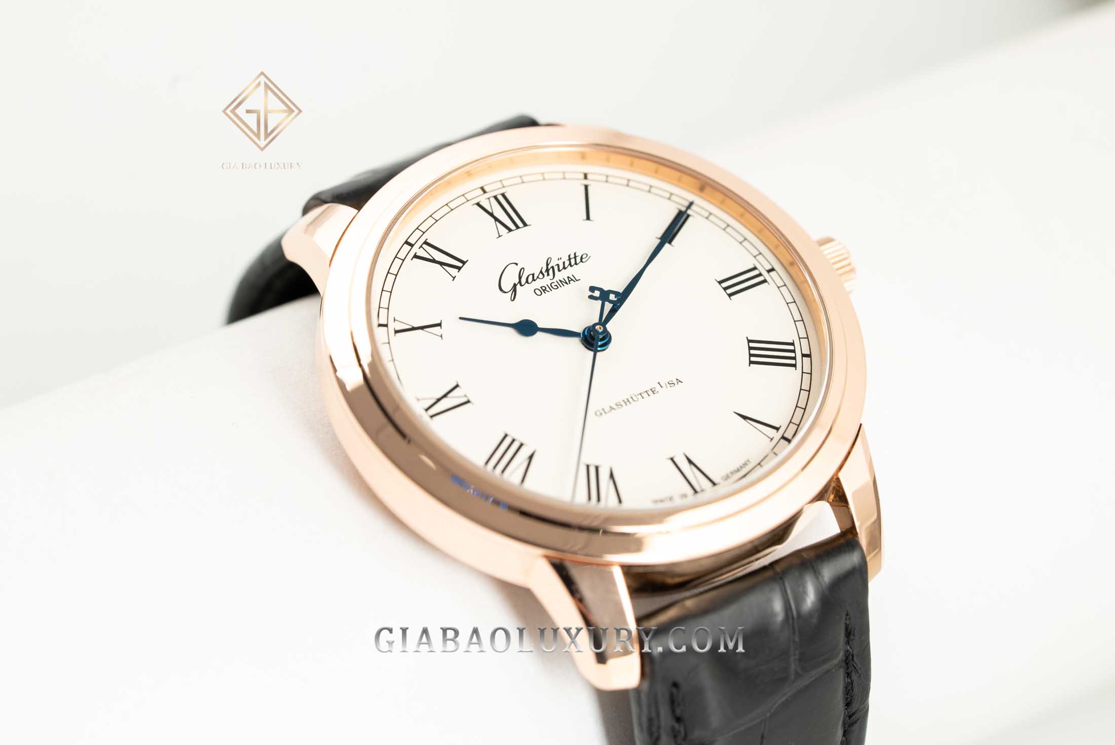Đồng Hồ Glashutte Original Senator Automatic 39-59-01-05-04