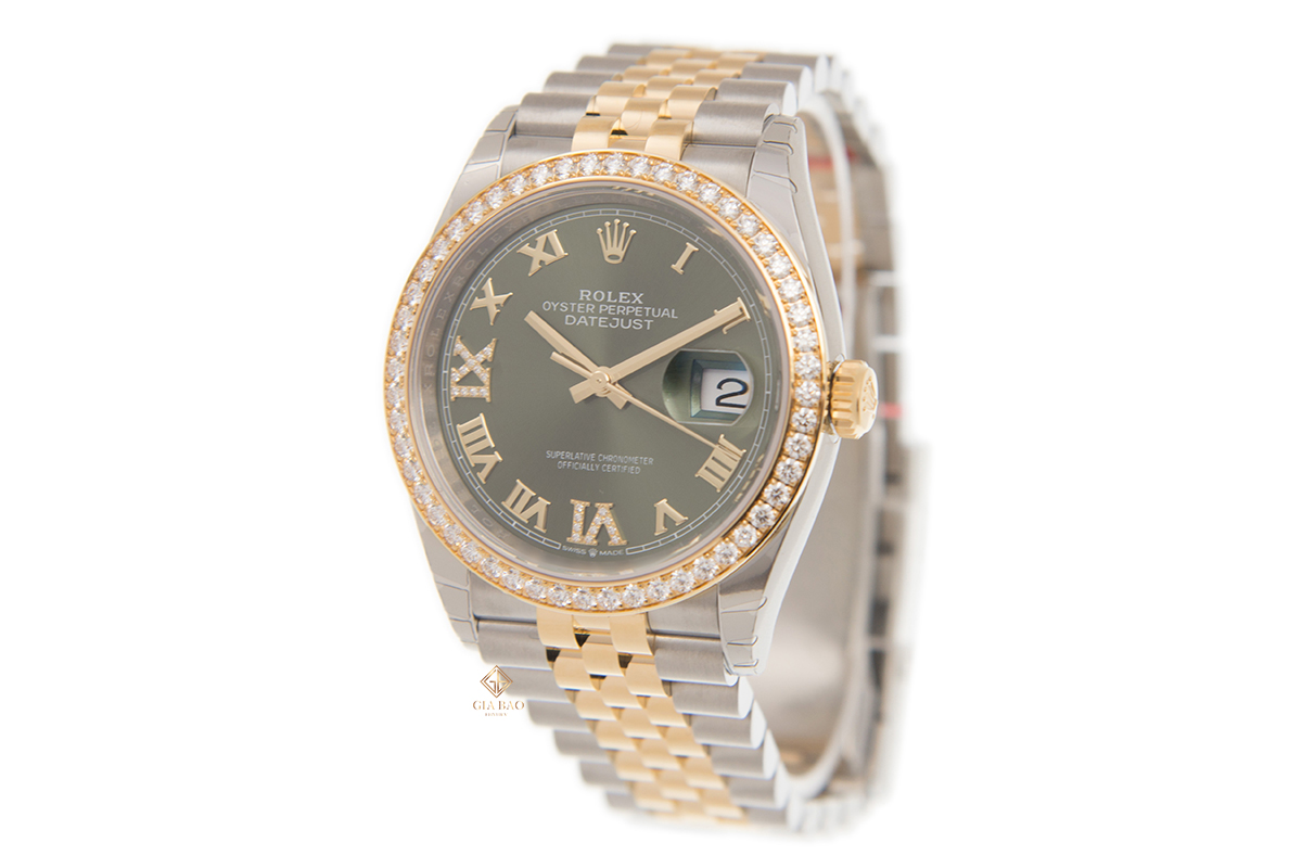 Đồng Hồ Rolex Datejust 36 126283RBR Mặt Số Xanh Oliu Cọc Số La Mã Nạm Kim Cương