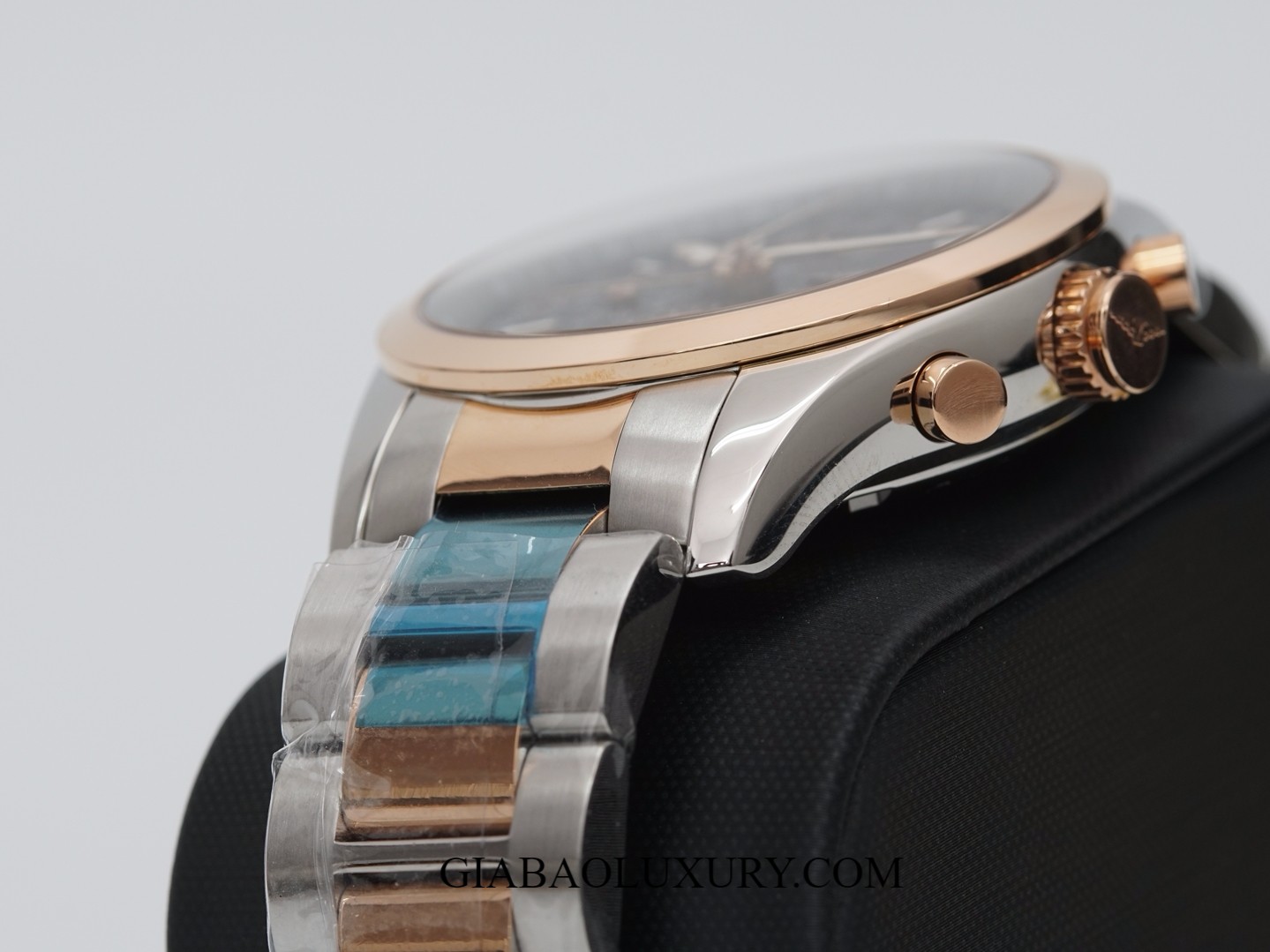 Đồng Hồ Longines Conquest Classic Chronograph Moonphase L2.798.5.52.7