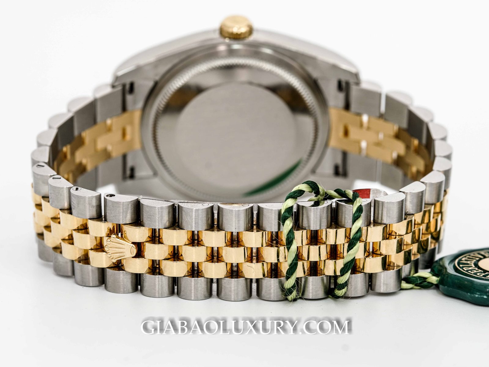 Đồng Hồ Rolex Datejust 36 116233 Mặt Số Bạc Nạm Kim Cương