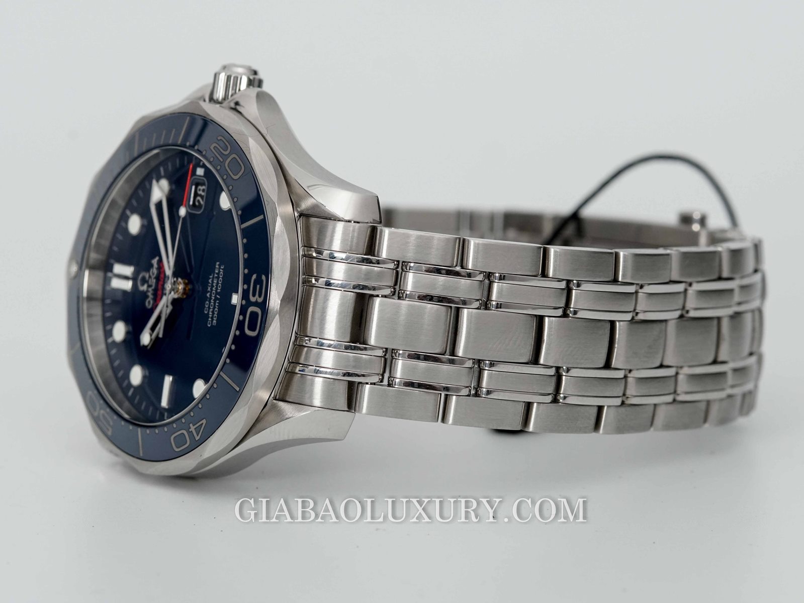 Đồng Hồ Omega Seamaster Diver 300M Co-Axial 212.30.41.20.03.001