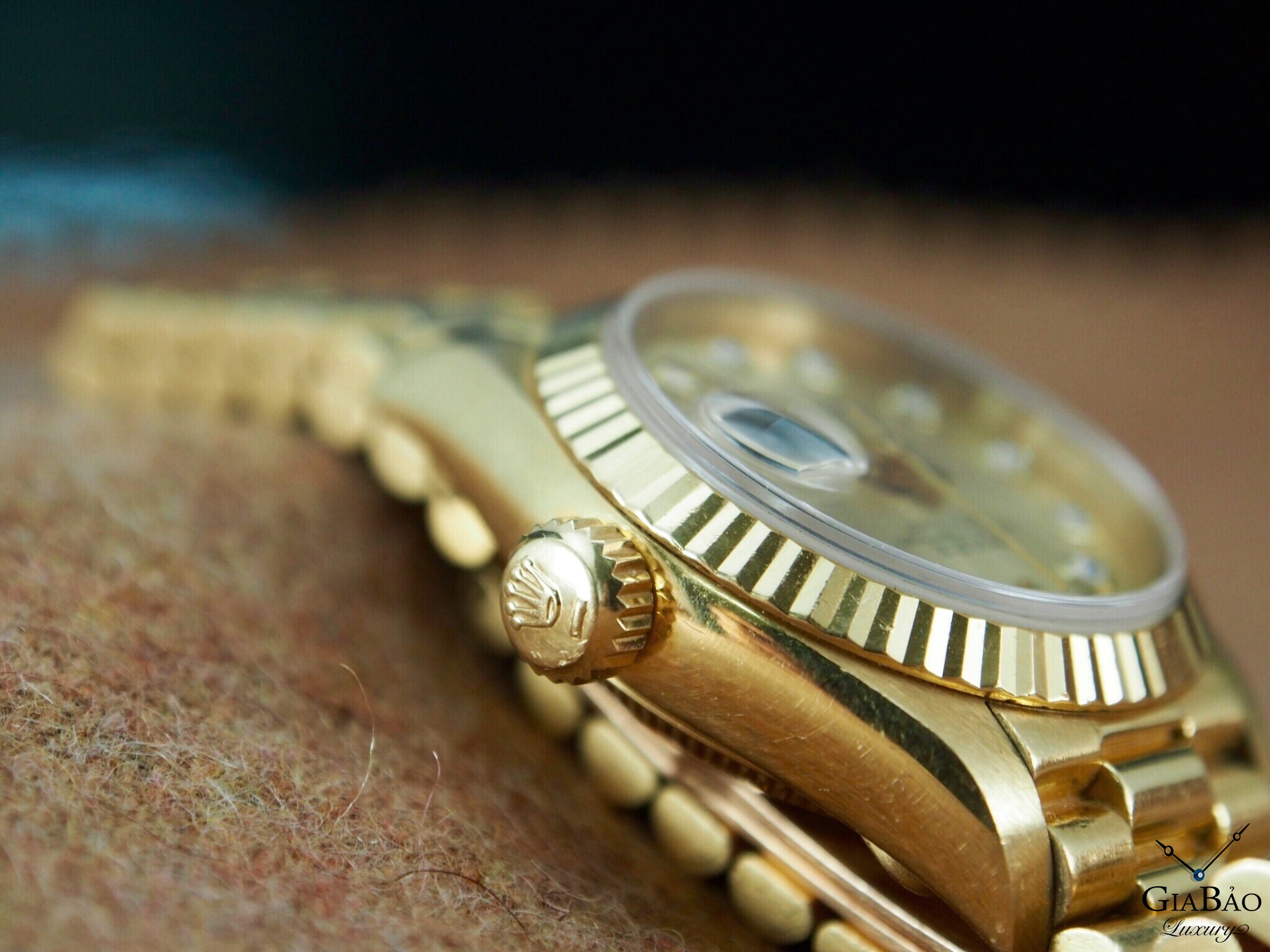 Đồng Hồ Rolex Lady Datejust 69178 Mặt Số Champagne Nạm Kim Cương