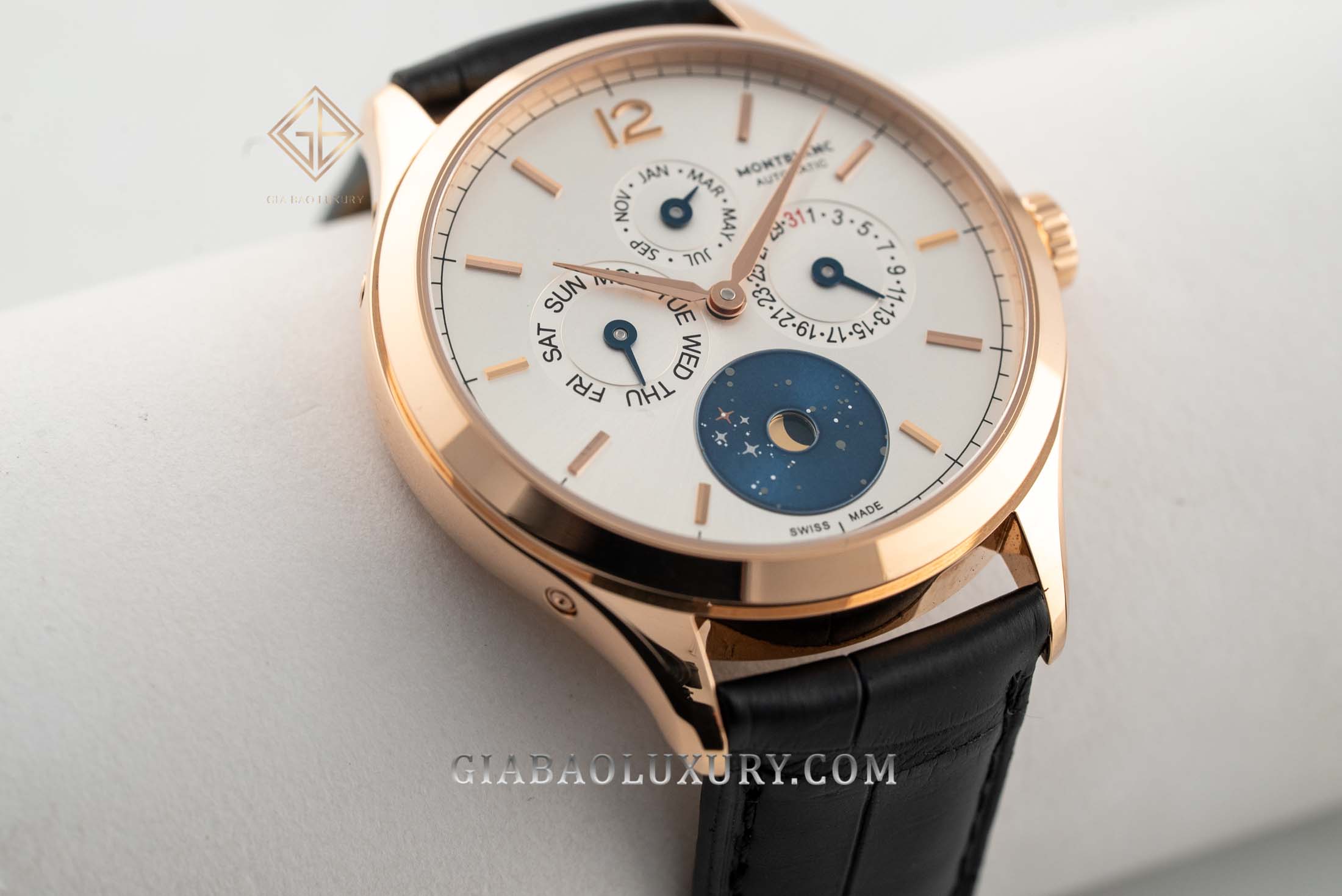 Đồng Hồ Montblanc Heritage Chronométrie Quantième Annuel Vasco da Gama 112537