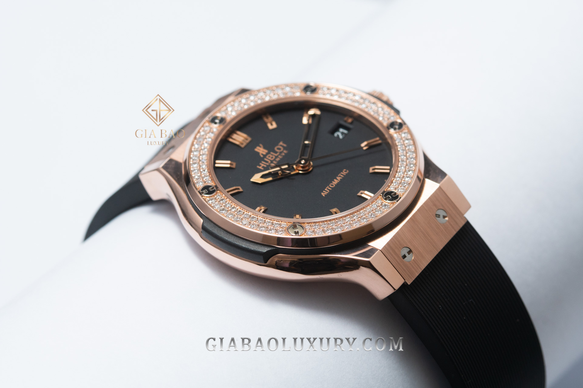 Đồng Hồ Hublot Classic Fusion King Gold 38mm 565.OX.1180.RX.1104