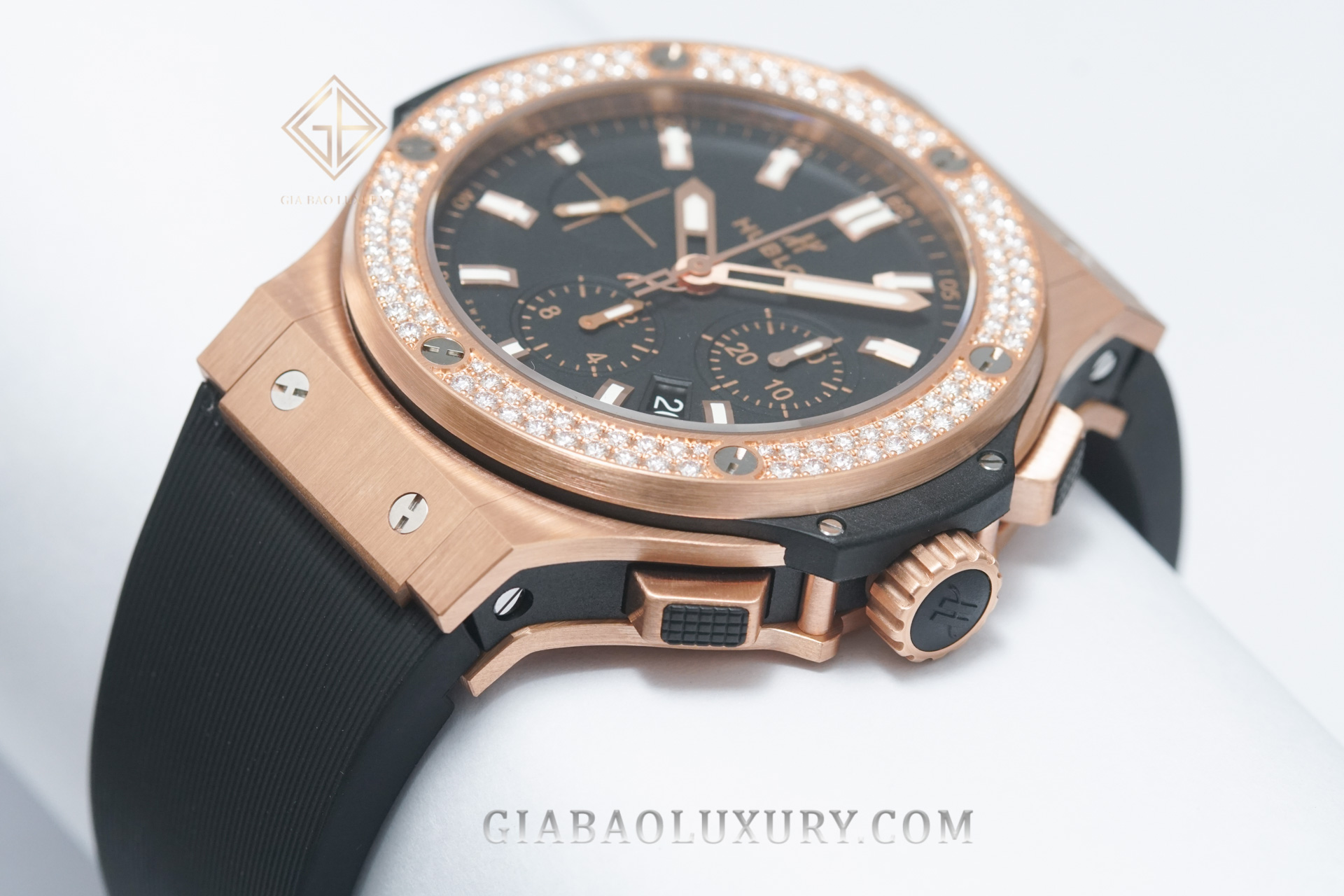 Đồng Hồ Hublot Big Bang King Gold Diamonds 301.PX.1180.RX.1104