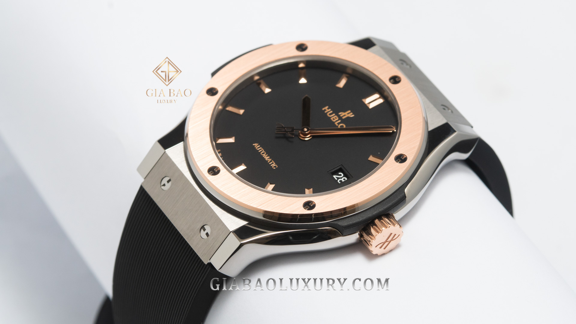 Đồng Hồ Hublot Classic Fusion Titanium King Gold 542.NO.1181.RX