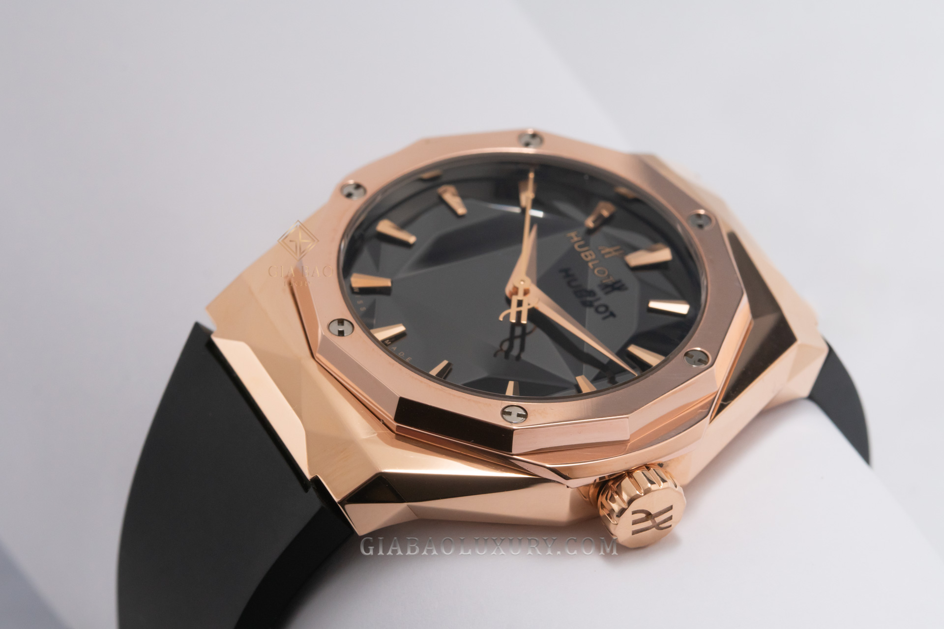 Đồng hồ Hublot Classic Fusion Orlinski King Gold 40mm 550.OS.1800.RX.ORL19