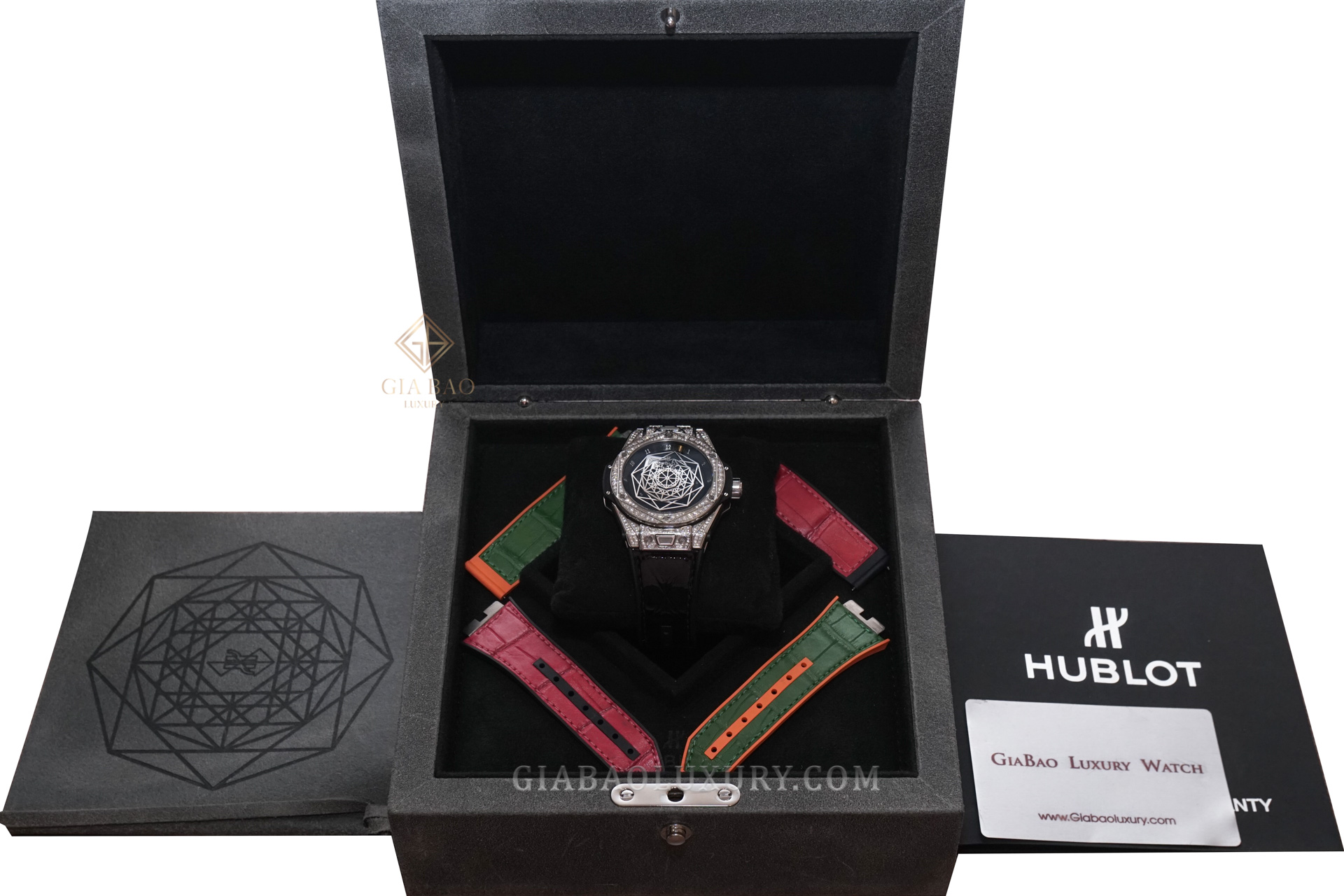 Đồng Hồ Hublot Big Bang 465.SS.1117.VR.1704.MXM18