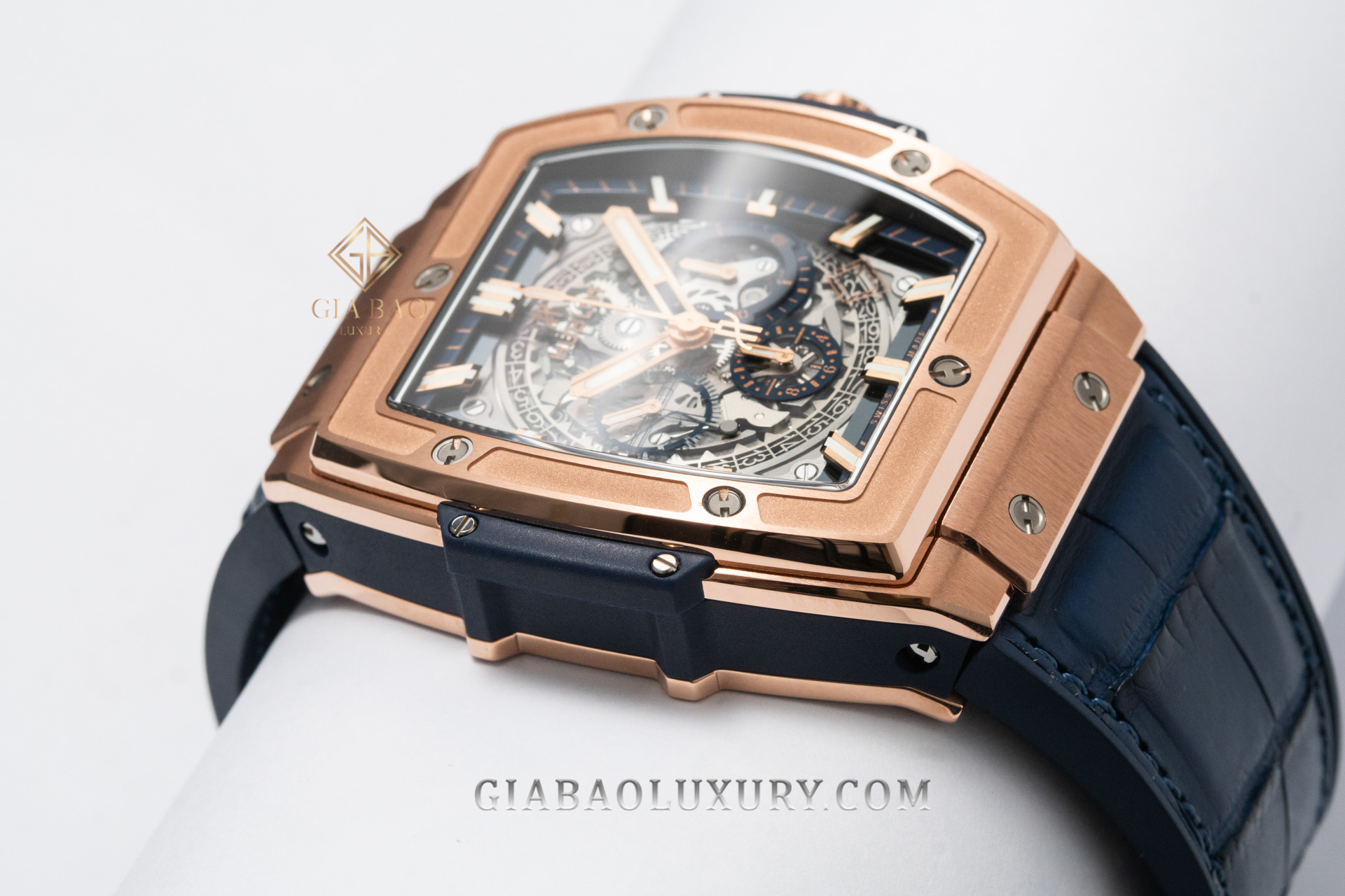 Đồng Hồ Hublot Spirit Of Big Bang 601.OX.7180.LR