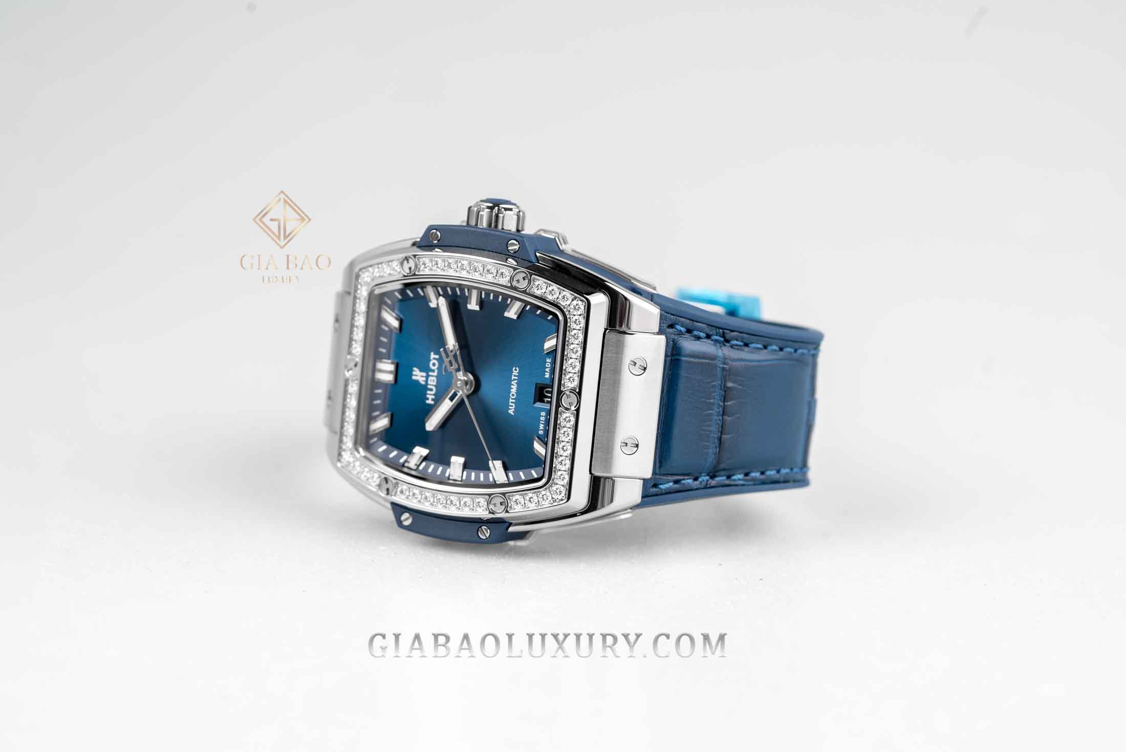 Đồng Hồ Hublot Spirit Of Big Bang 665.NX.7170.LR.1204