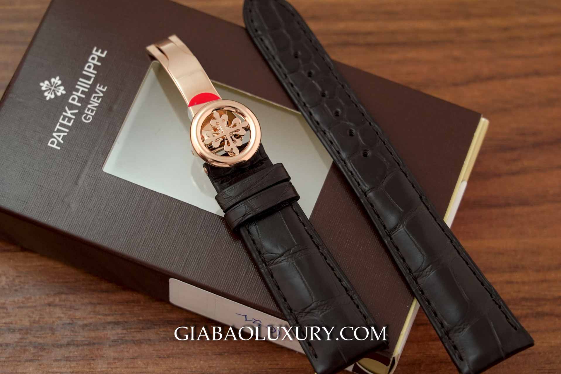 Khóa gấp hoa thị đồng hồ Patek Philippe