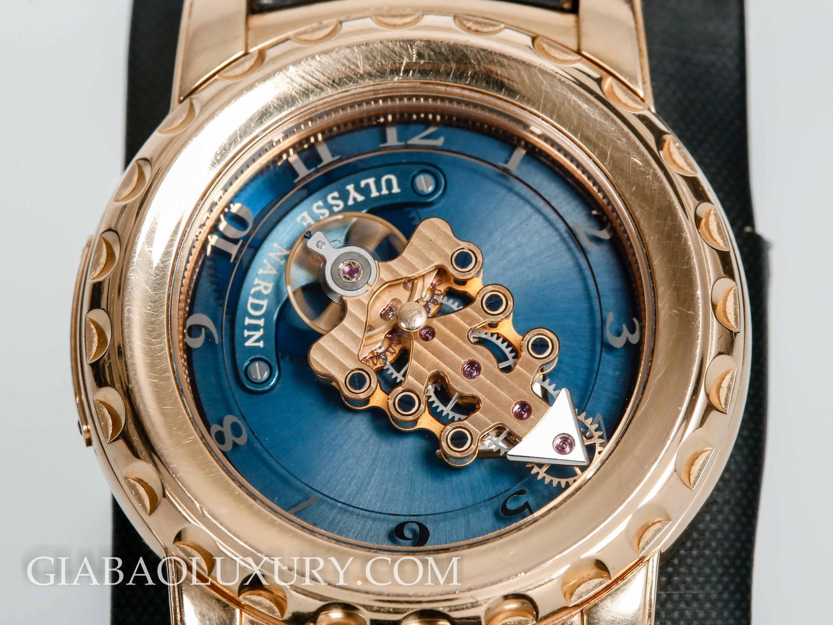 Đồng Hồ Ulysse Nardin Freak 026-88